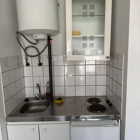 Appartement Equipe Avec Parking Numero 39 *